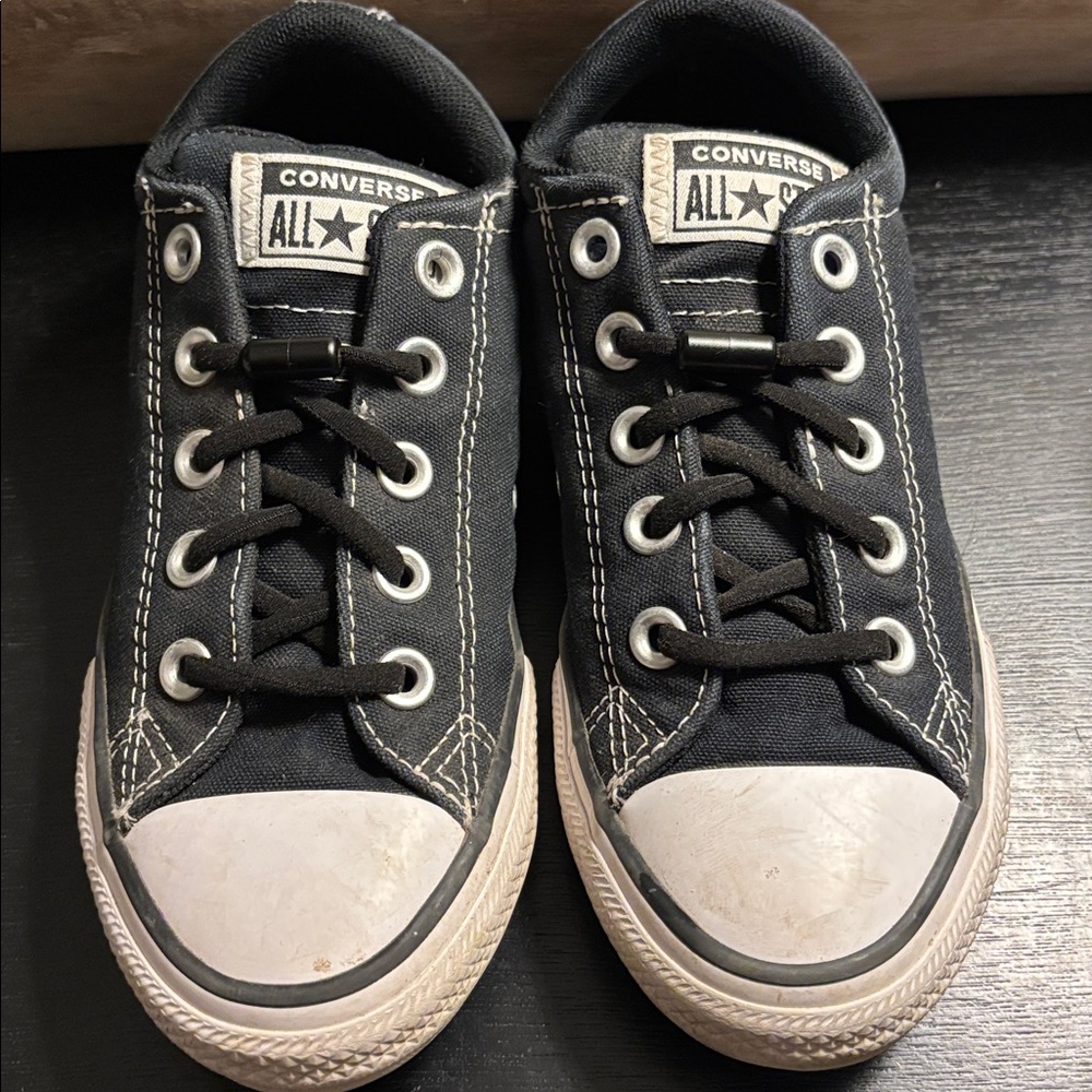 Kids black and white converse